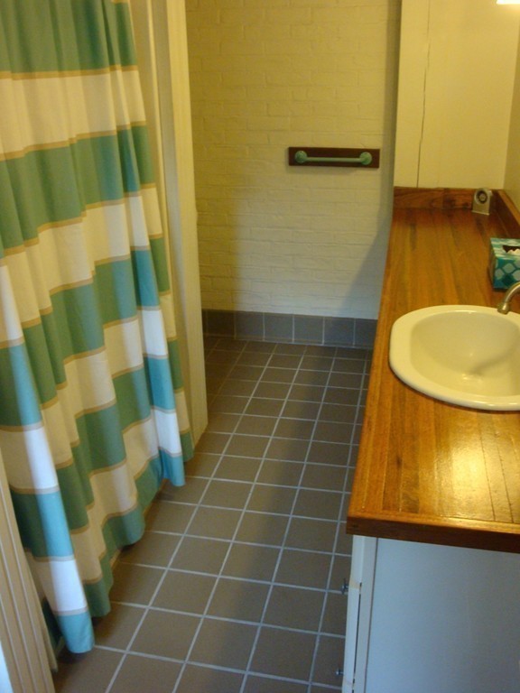 11 Morse Road Holland, MA 01521 - Photo 19 of 29 Gallery Image 19