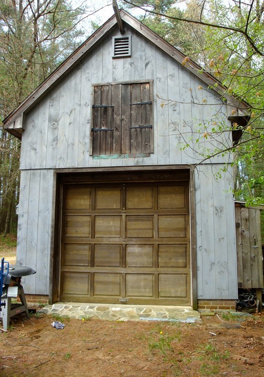 11 Morse Road Holland, MA 01521 - Photo 3 of 29 Gallery Image 3