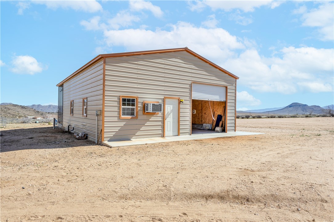2646 East Ferguson Ranch Road Kingman, AZ 86409 - Photo 8 of 53 Shop