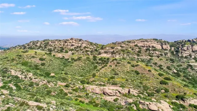 view of a large building