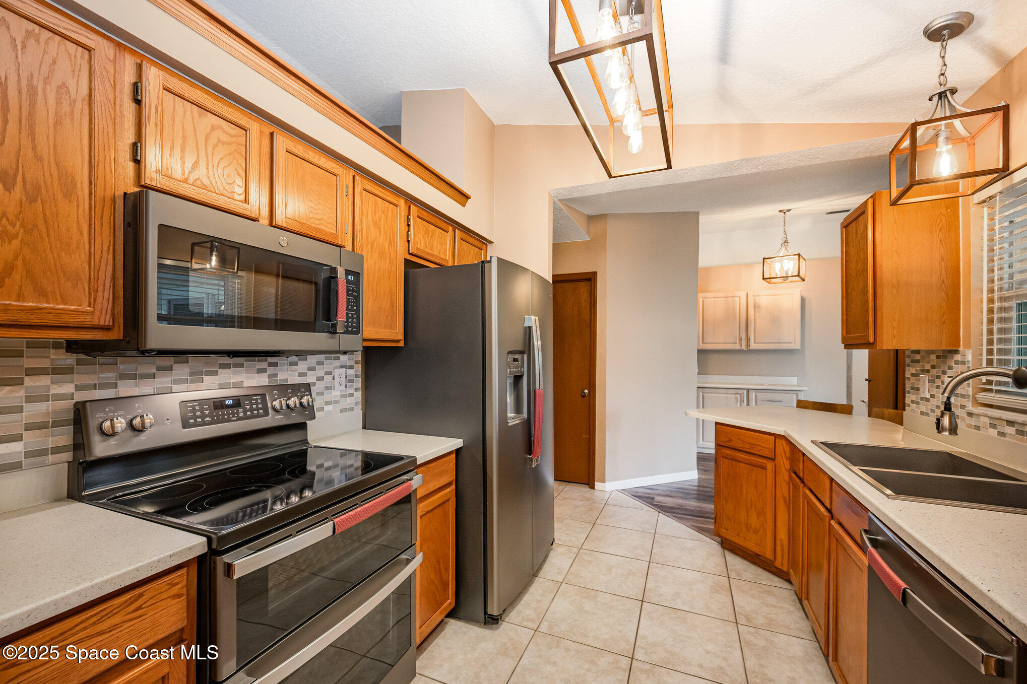 6070 Adina Road Cocoa, FL 32927 - Photo 8 of 31 008_dsc_8827-edit_403