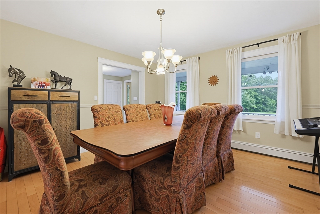 24 Rhodes Street Plainville, MA 02762 - Photo 11 of 42