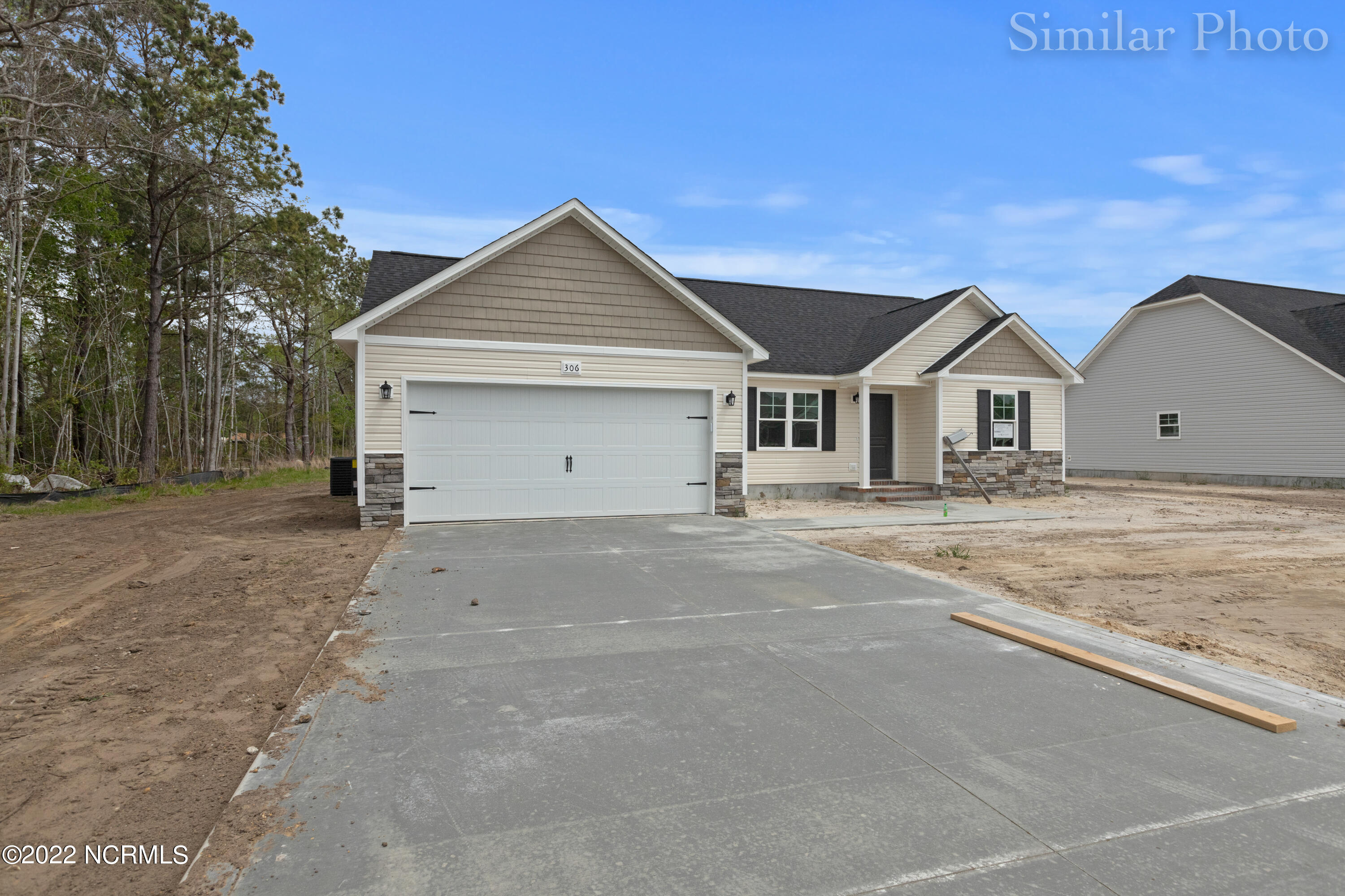 144 Hawks Point Road Jacksonville, NC 28540 - Photo 2 of 19 s-9937