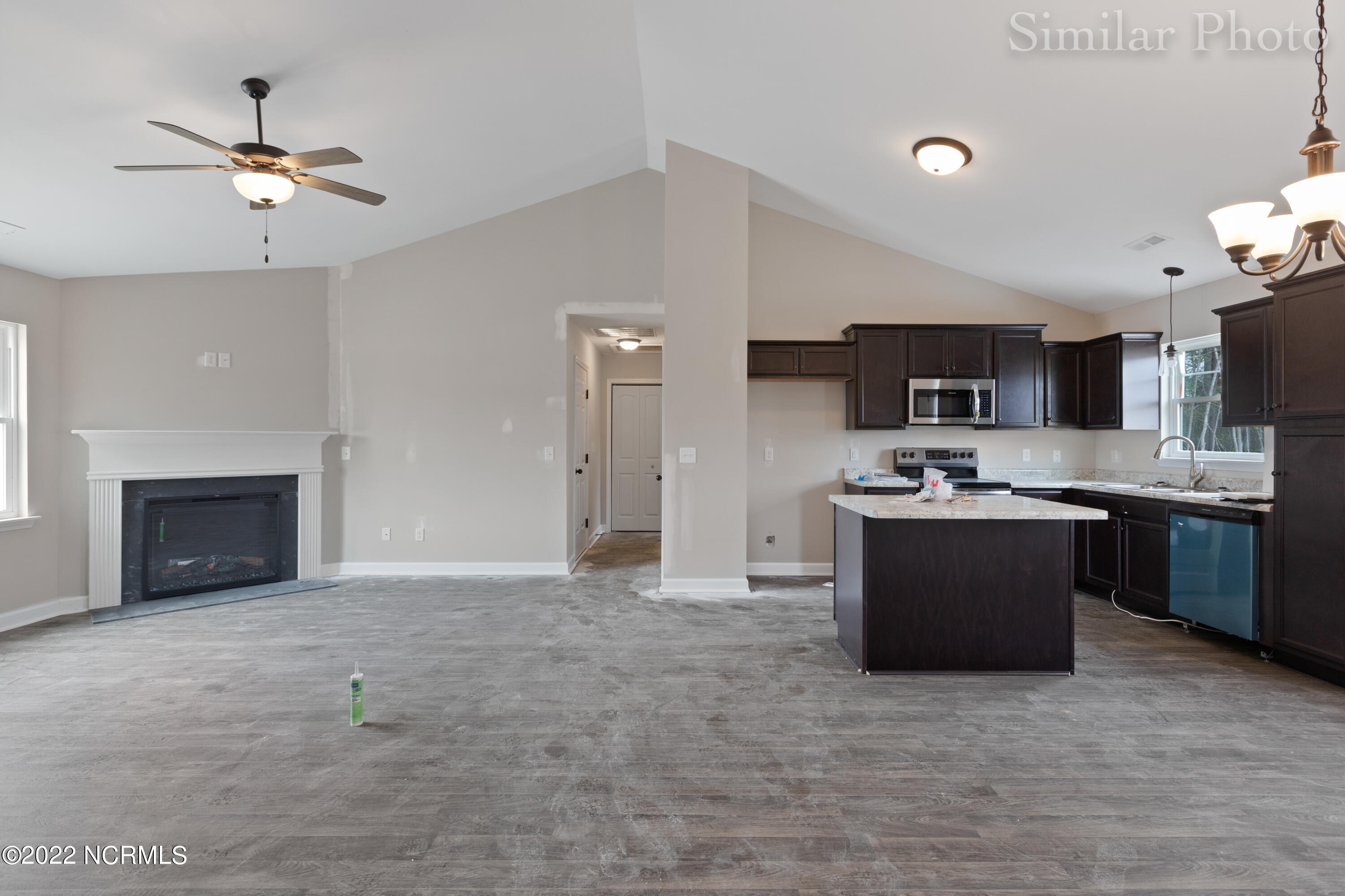 144 Hawks Point Road Jacksonville, NC 28540 - Photo 8 of 19 s-9890