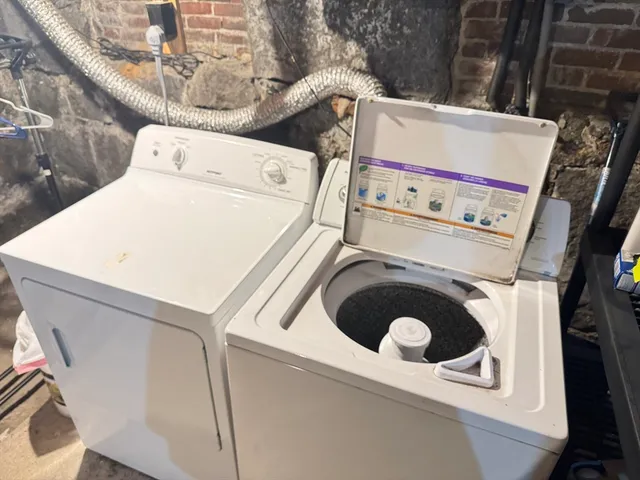 $2,500 | 13 Murray Court, Unit 1, Boston, MA 02128