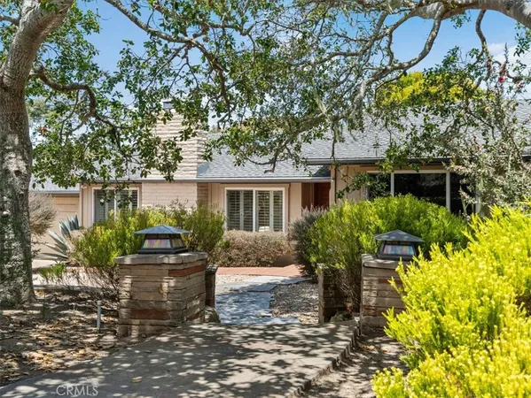 $1,150,000 | 1141 Hartford Street, Cambria, CA 93428