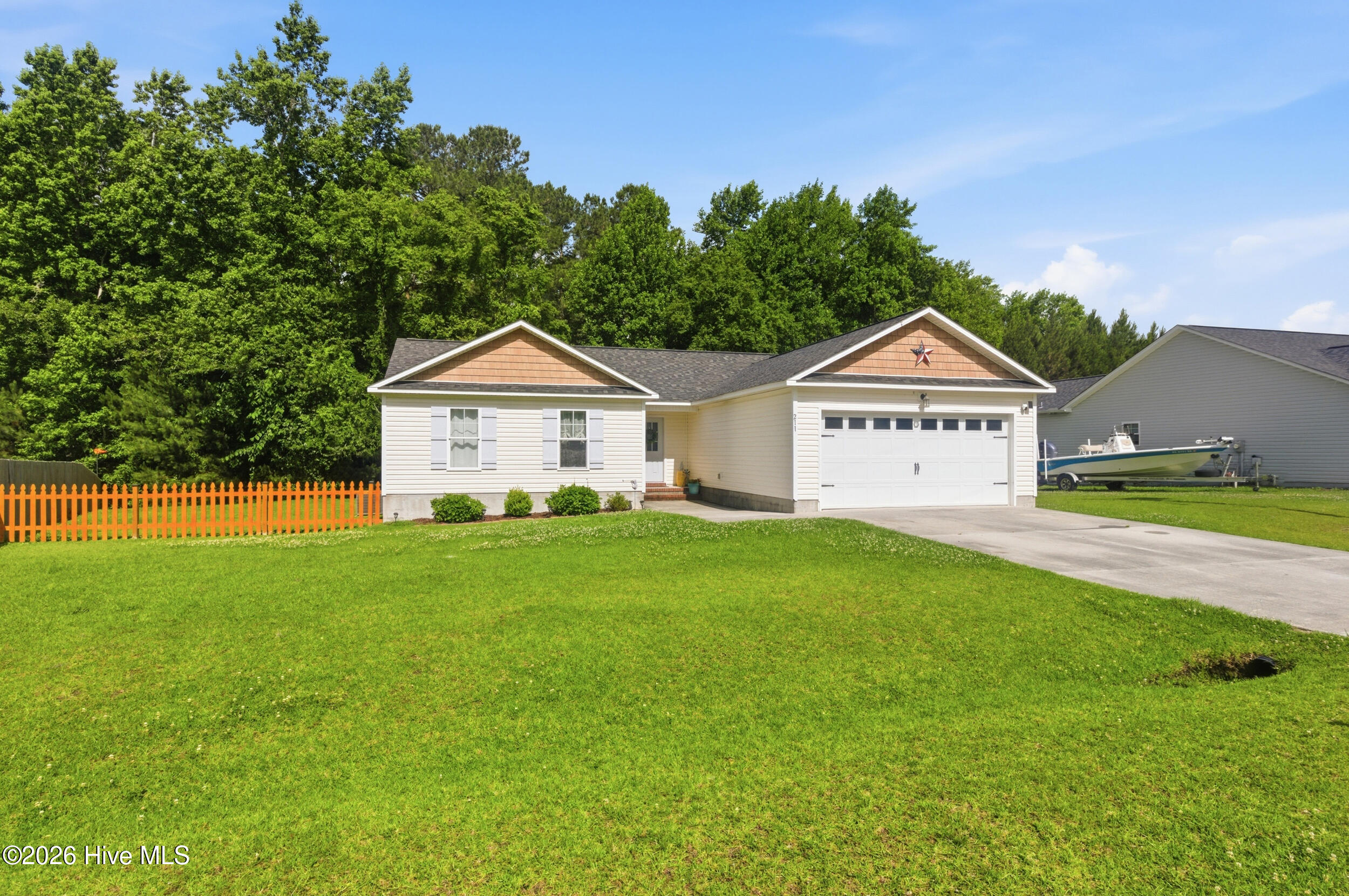 211 North Windy Ridge Road Hubert, NC 28539 - Photo 3 of 26