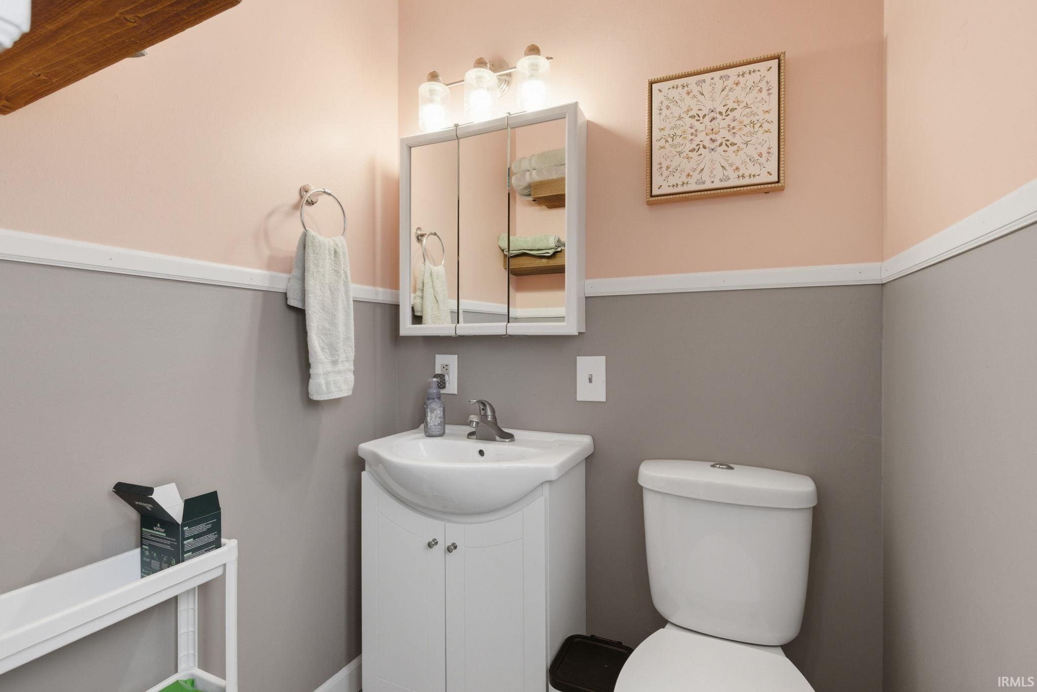 7010 East State Road Elwood, IN 46036 - Photo 14 of 34