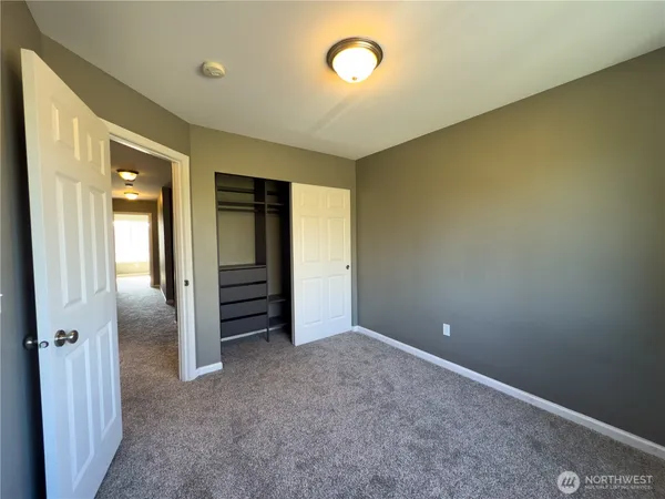 $3,300 | 4 112th Street Southwest, Unit A, Everett, WA 98204