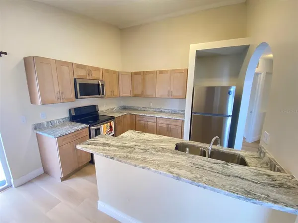 $2,300 | 1019 Great Shady Lane, Orlando, FL 32825