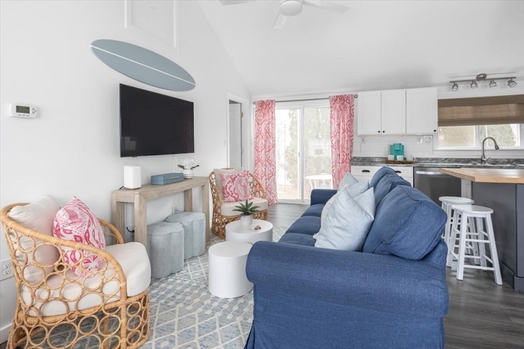 30 Roosevelt Road, Unit 1 Marshfield, MA 02050 - Photo 11 of 25