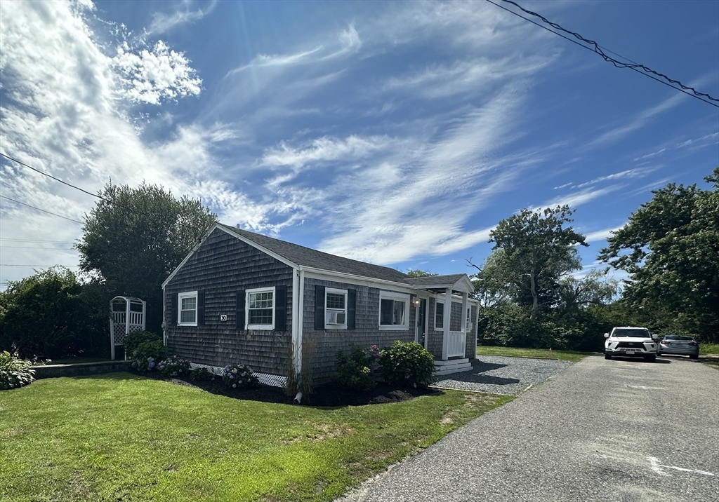 30 Roosevelt Road, Unit 1 Marshfield, MA 02050 - Photo 3 of 25