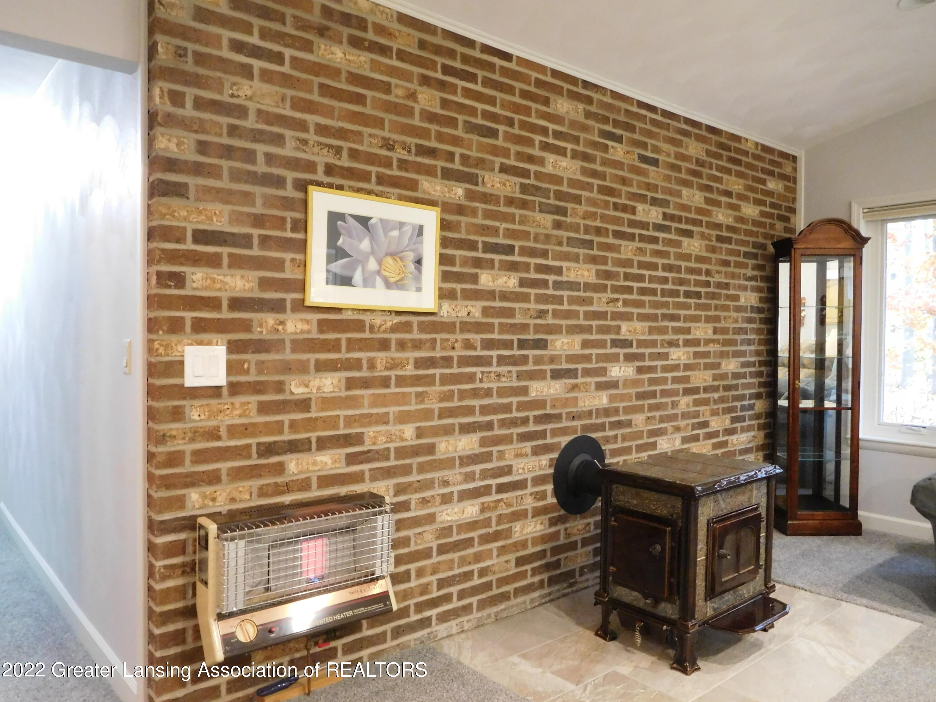 880 Stillman Road Mason, MI 48854 - Photo 22 of 75 DSCN5093