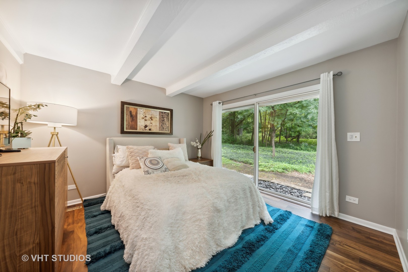 107 Trout Valley Road Trout Valley, IL 60013 - Photo 19 of 29 a bed sitting in a bedroom next to a window