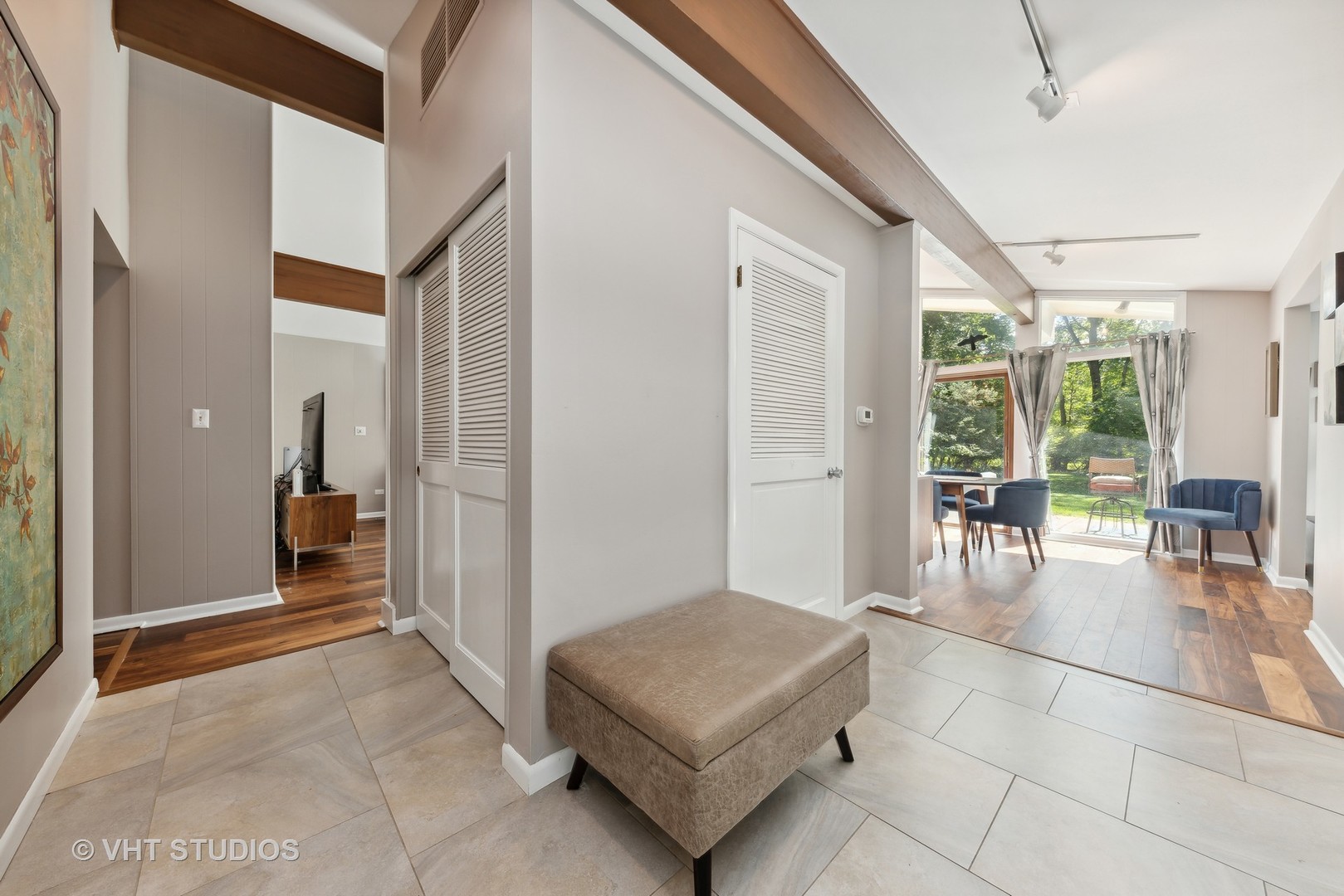 107 Trout Valley Road Trout Valley, IL 60013 - Photo 4 of 29 a living room with furniture and a rug