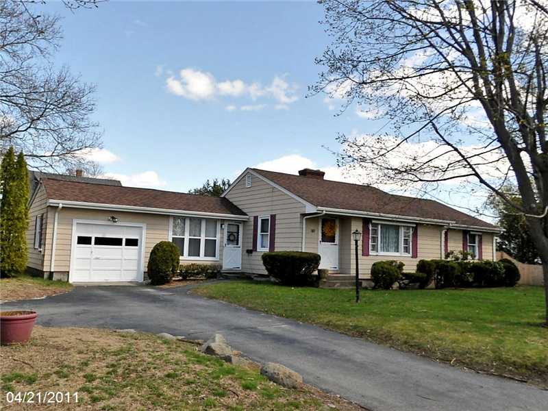 101 Sowams Road Barrington, RI 02806 - Photo 1 of 13 Exterior Front.