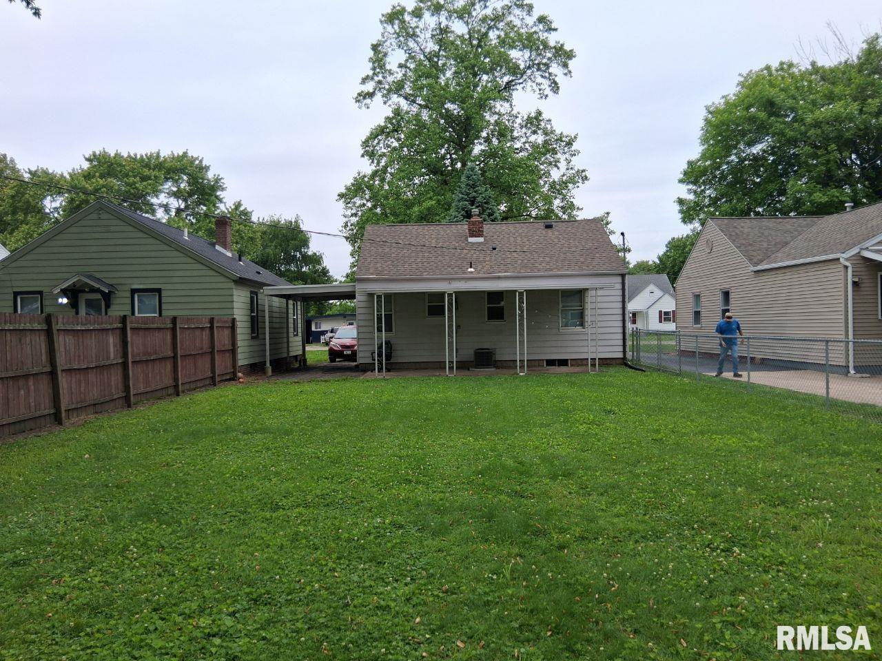 2928 South 4th Street Springfield, IL 62703 - Photo 4 of 15