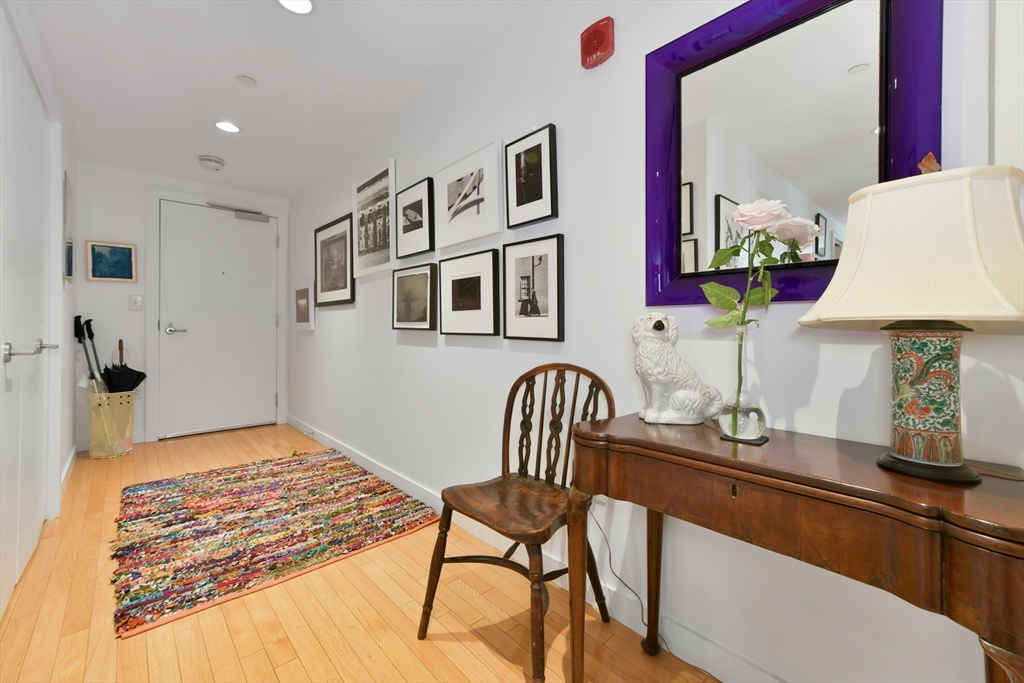80 Broad Street, Unit PH1202 Boston, MA 02110 - Photo 11 of 12