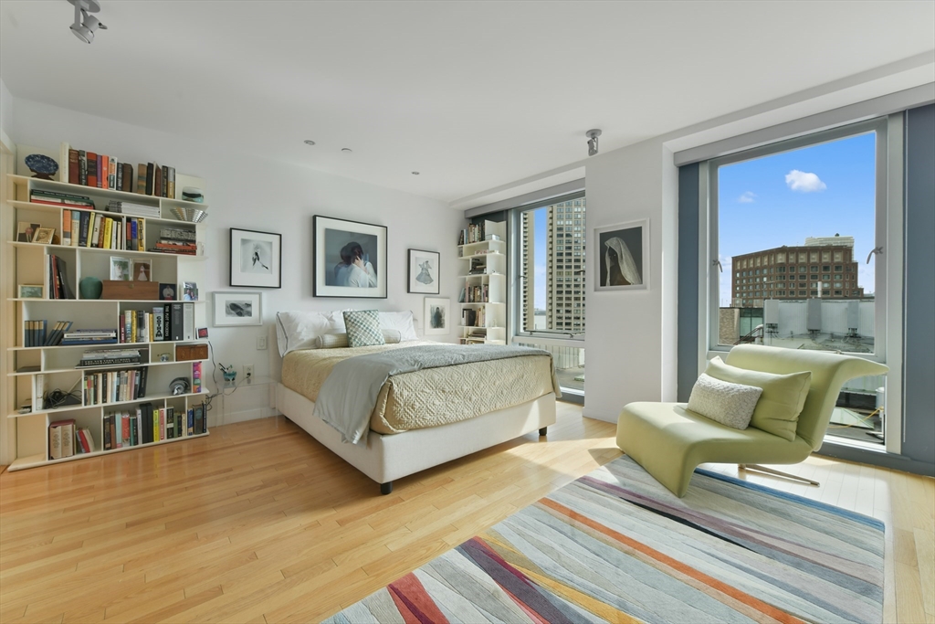 80 Broad Street, Unit PH1202 Boston, MA 02110 - Photo 7 of 12