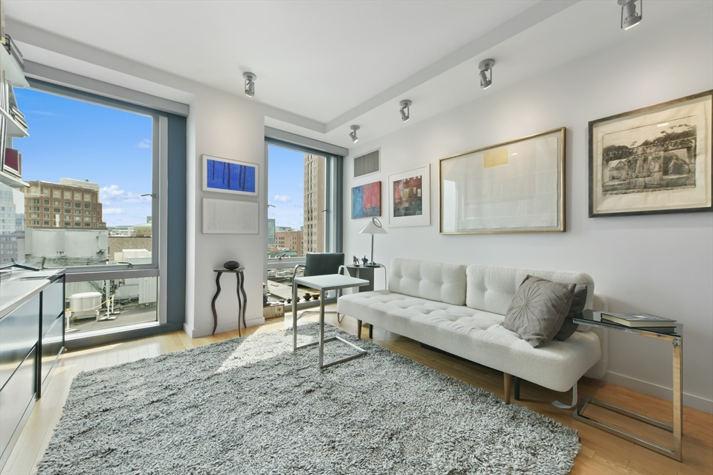 80 Broad Street, Unit PH1202 Boston, MA 02110 - Photo 10 of 12