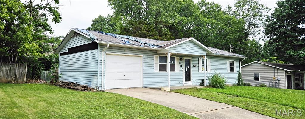 806 Andrew Street Jackson, MO 63755 - Photo 2 of 4