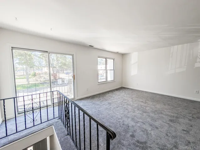 $189,000 | 73 Rocky Point Yaphank Road, Unit 106, Rocky Point, NY 11778