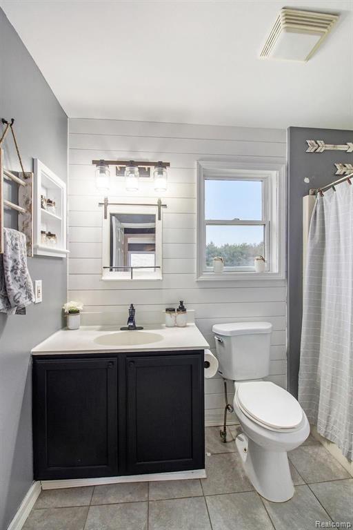 15037 Bird Road Byron, MI 48418 - Photo 21 of 34