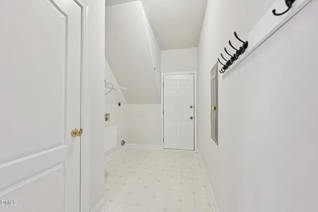 $949,000 | 104 Cupola Chase Way, Cary, NC 27519