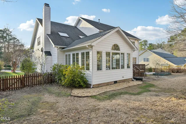 $949,000 | 104 Cupola Chase Way, Cary, NC 27519