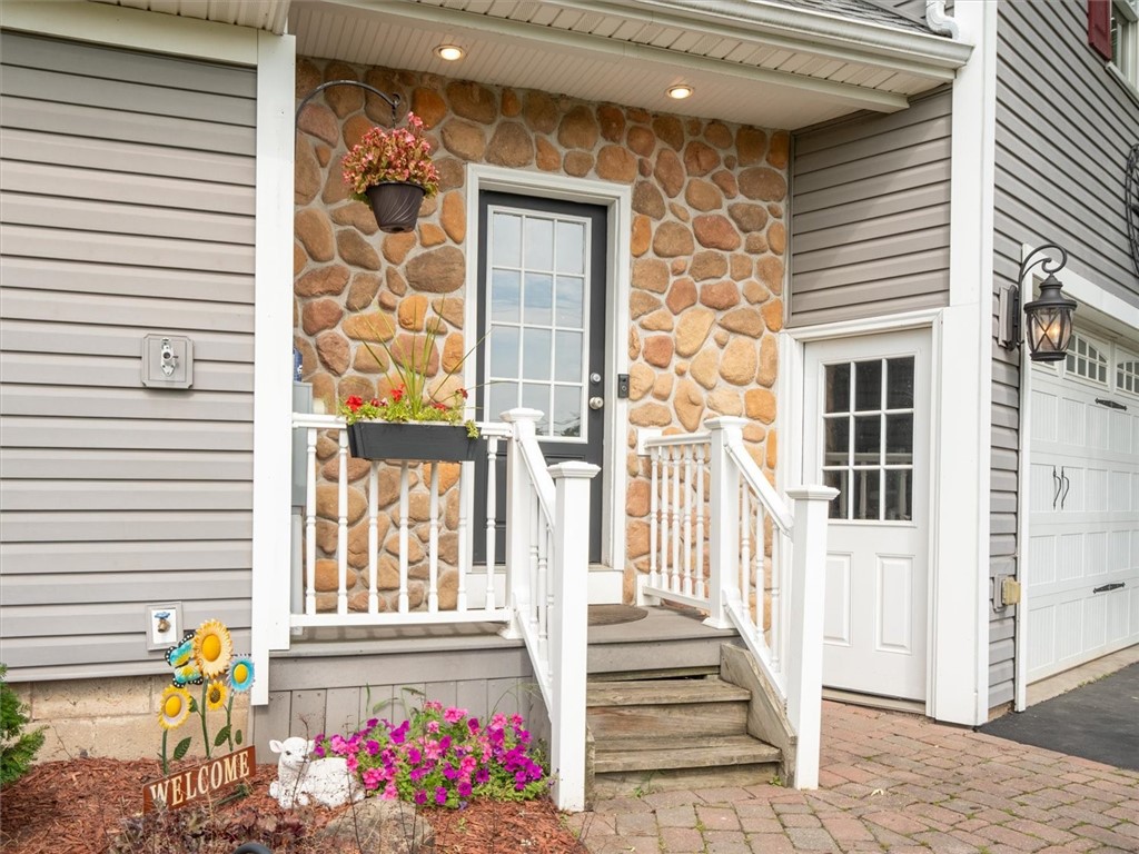 526 Robertson Road Churchville, NY 14428 - Photo 5 of 50