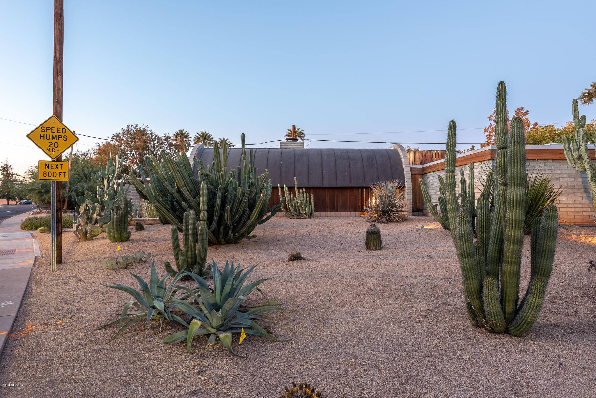 1348 East Cheery Lynn Road Phoenix, AZ 85014 - Photo 17 of 69 17