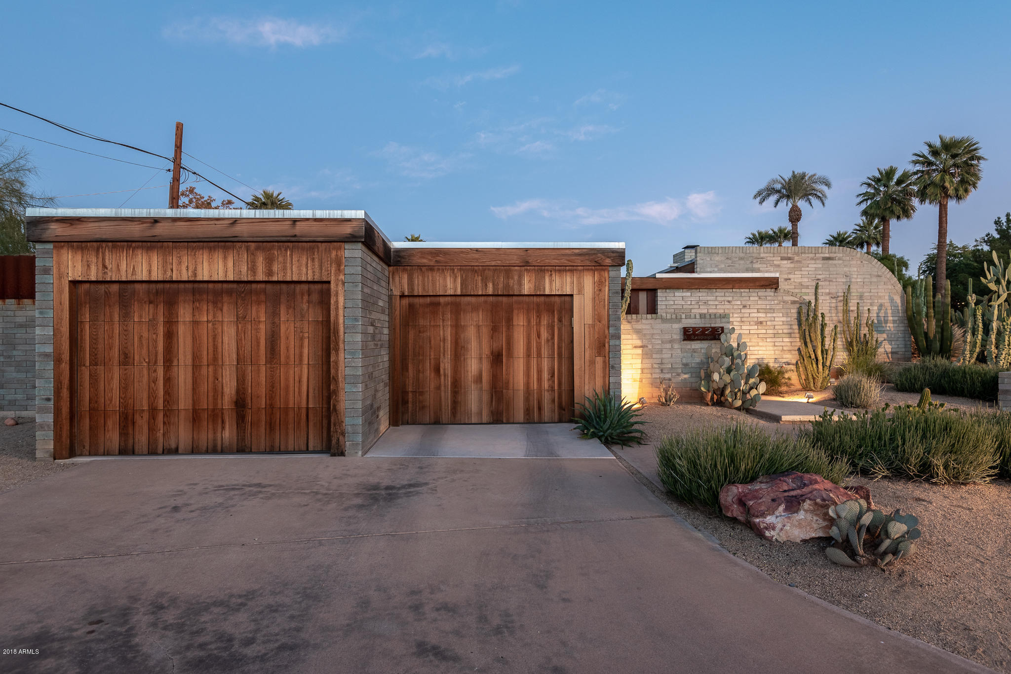 1348 East Cheery Lynn Road Phoenix, AZ 85014 - Photo 2 of 69 1