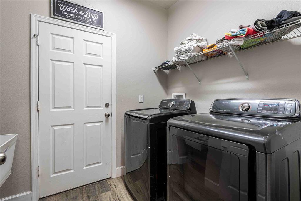 2814 Maple Brook Loop Lutz, FL 33558 - Photo 19 of 38