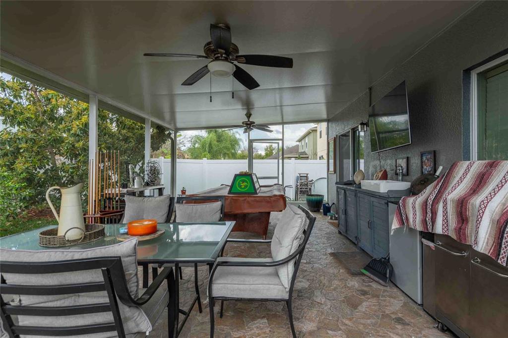 2814 Maple Brook Loop Lutz, FL 33558 - Photo 22 of 38 a outdoor space with furniture