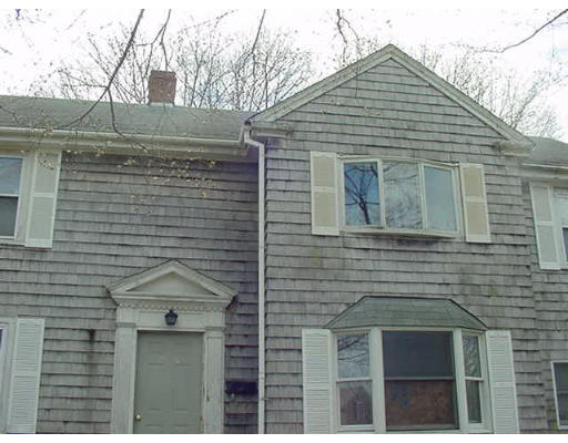 27 Leicester Road Marblehead, MA 01945 - Photo 3 of 11