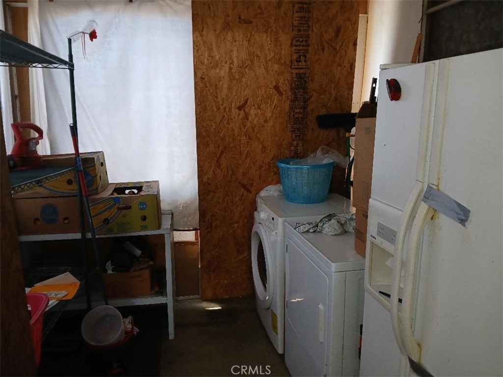 13645 5th Street, Unit 35 Yucaipa, CA 92399 - Photo 29 of 30 a close view of water heater room