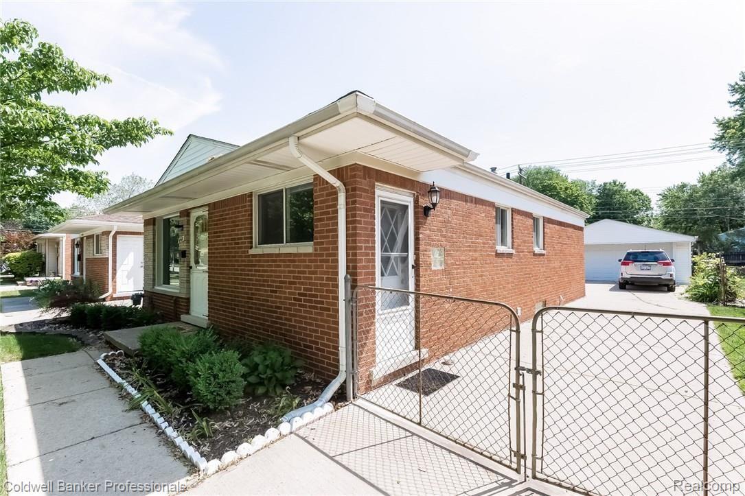 9148 Henry Ruff Road Livonia, MI 48150 - Photo 24 of 27 1003-4322365-medium.jpg