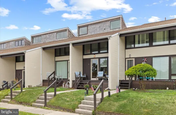 $1,699,000 | 11 South Rodney, Rehoboth Beach, DE 19971