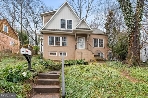 $975,000 | 7514 Jackson Avenue, Takoma Park, MD 20912