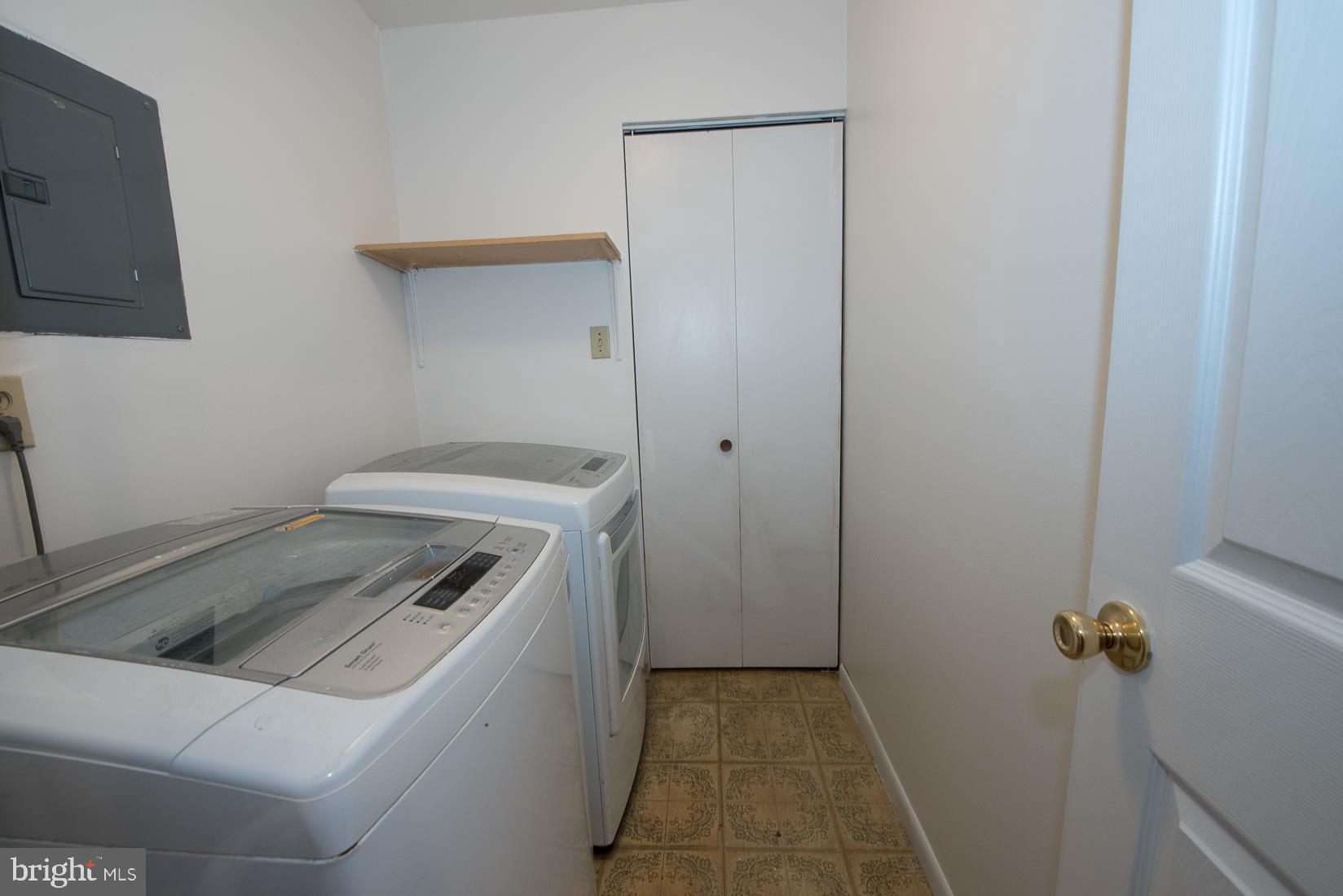 254 Valley Stream Lane Chesterbrook, PA 19087 - Photo 12 of 29