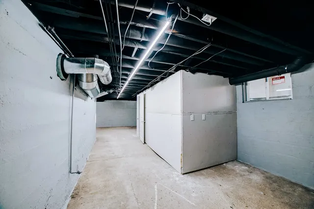 a view of a storage & utility room
