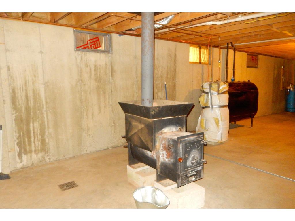 2083 Hortonville Road Mount Holly, VT 05758 - Photo 24 of 33