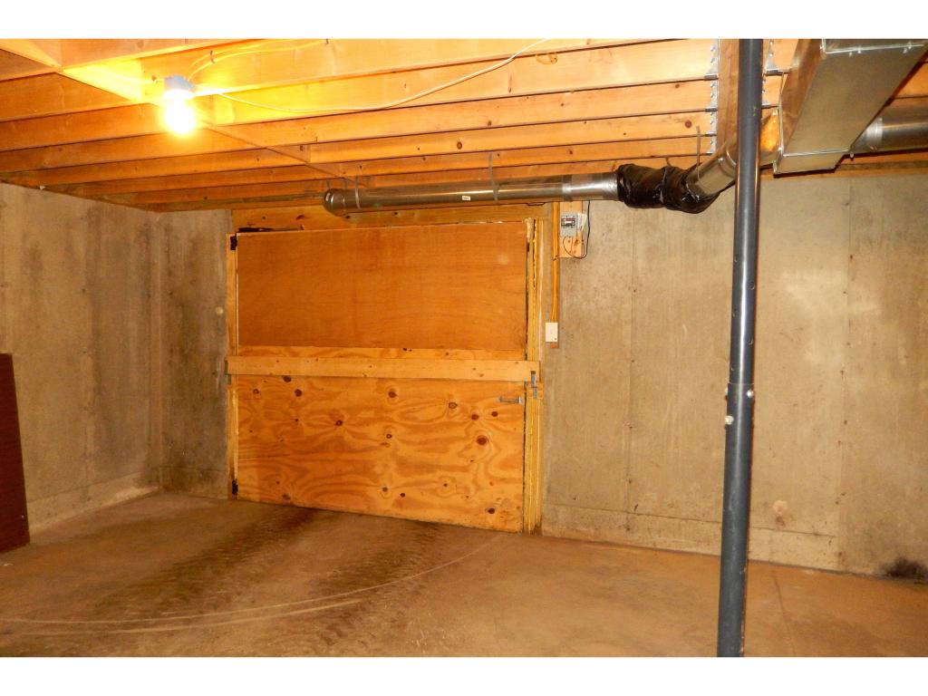 2083 Hortonville Road Mount Holly, VT 05758 - Photo 25 of 33