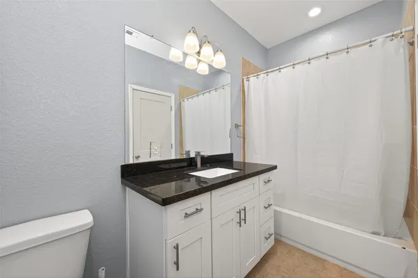 $2,300 | 25106 Morgan Cemetery Road, Cleveland, TX 77328