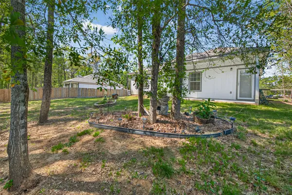 $2,300 | 25106 Morgan Cemetery Road, Cleveland, TX 77328