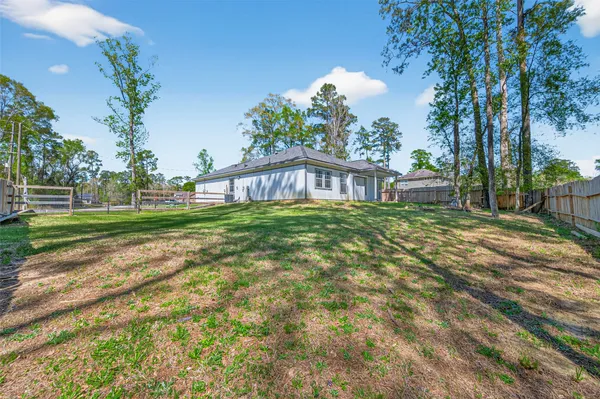 $2,300 | 25106 Morgan Cemetery Road, Cleveland, TX 77328