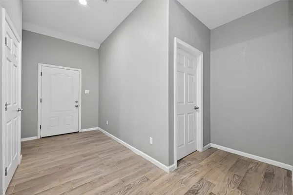 $2,300 | 25106 Morgan Cemetery Road, Cleveland, TX 77328