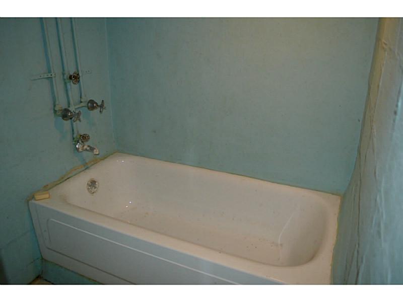 3129 Mount Morris Road Waynesburg, PA 15370 - Photo 14 of 19 Partial Bath. Bathtub in the basement