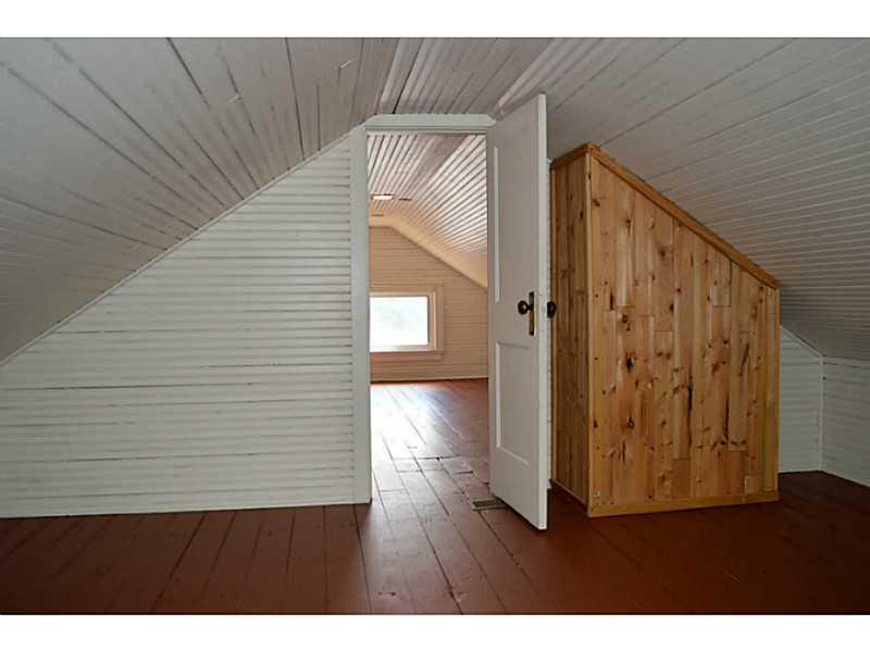 3129 Mount Morris Road Waynesburg, PA 15370 - Photo 8 of 19 Other. There are two large rooms in this loft,