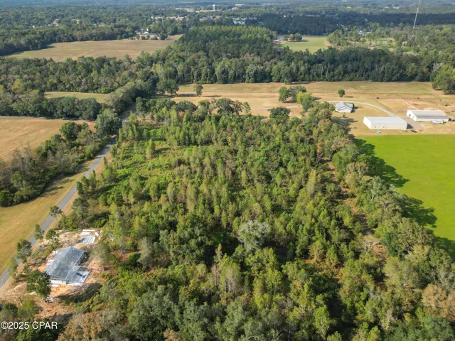 $39,900 | 4 1st Avenue, Graceville, FL 32440